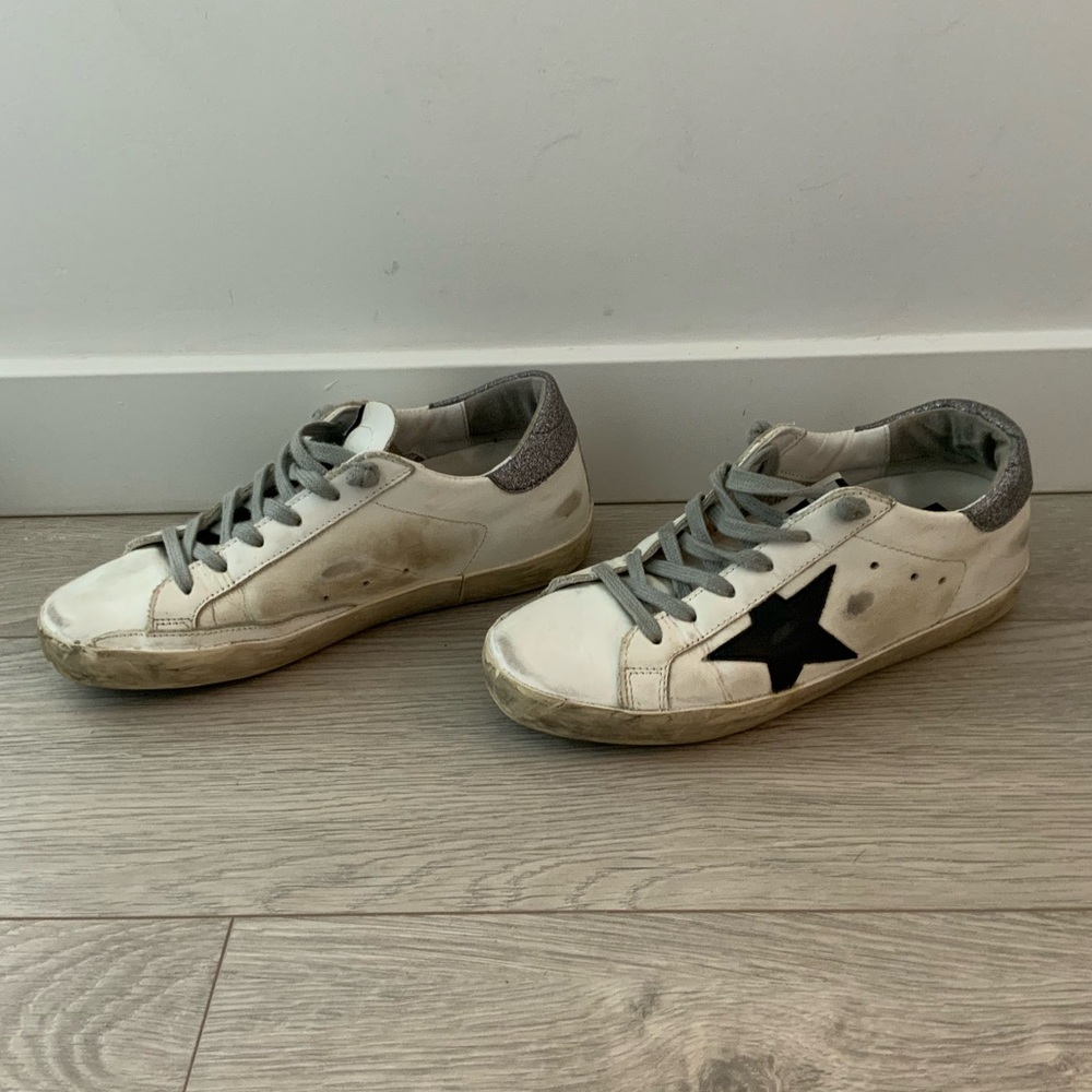 GOLDEN GOOSE
White Super-Star Sneakers
